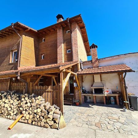 Villa Mura Razlog Luaran gambar