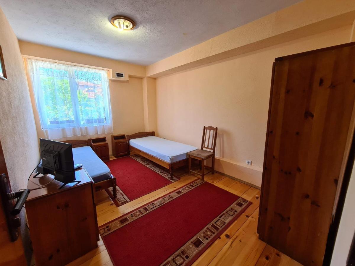 Villa Mura Razlog Luaran gambar