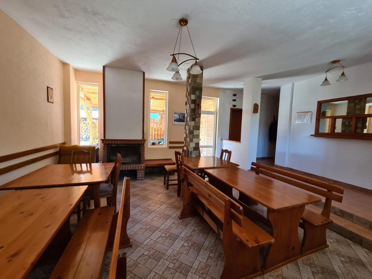 Villa Mura Razlog Luaran gambar