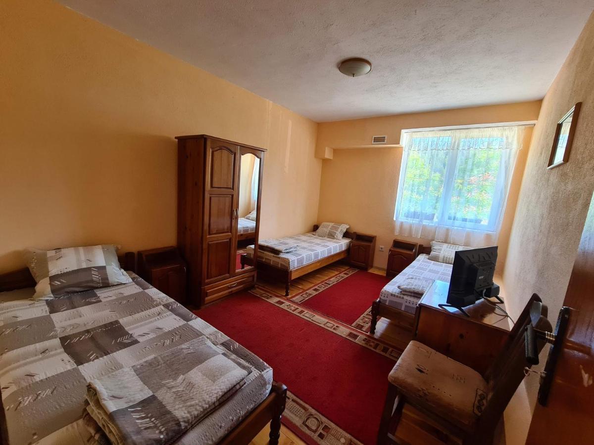 Villa Mura Razlog Luaran gambar